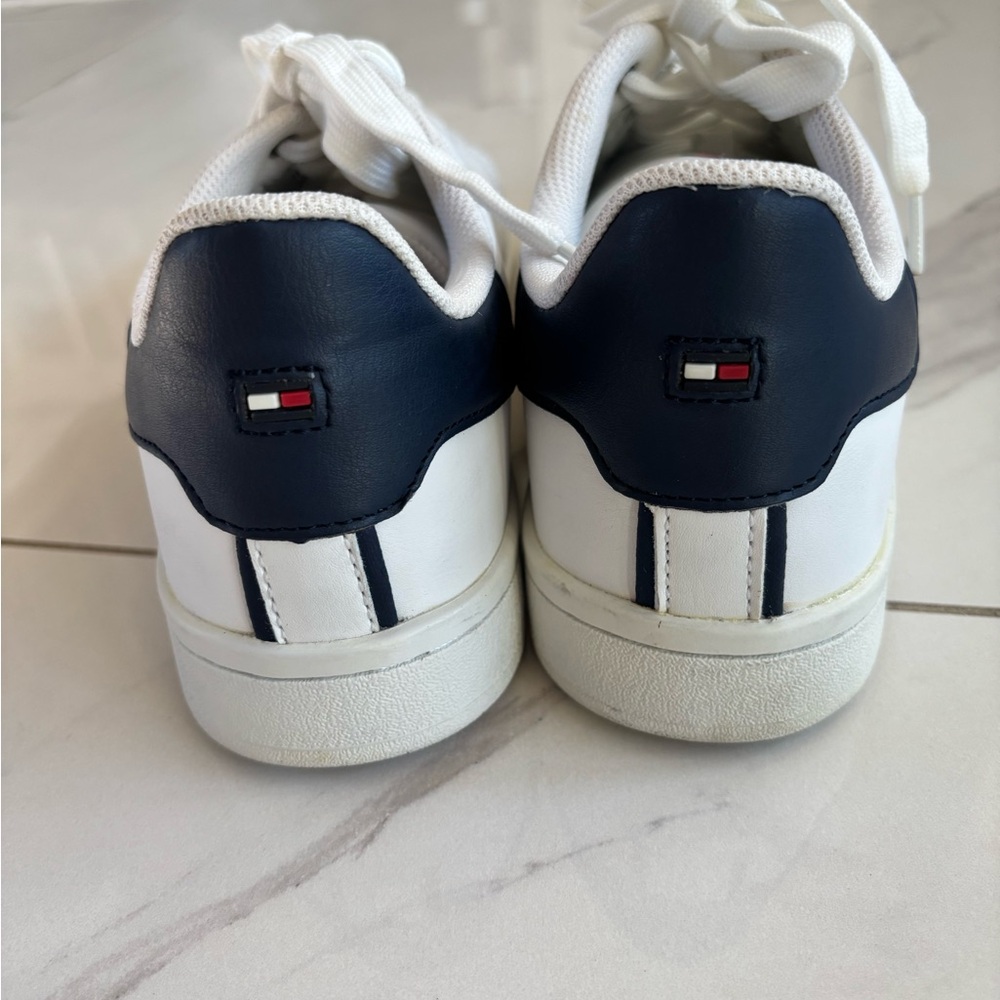Tommy Hilfiger White Sneakers - Picture 4 of 10